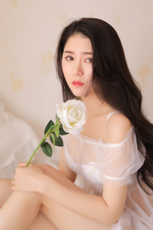 农家小寡妇